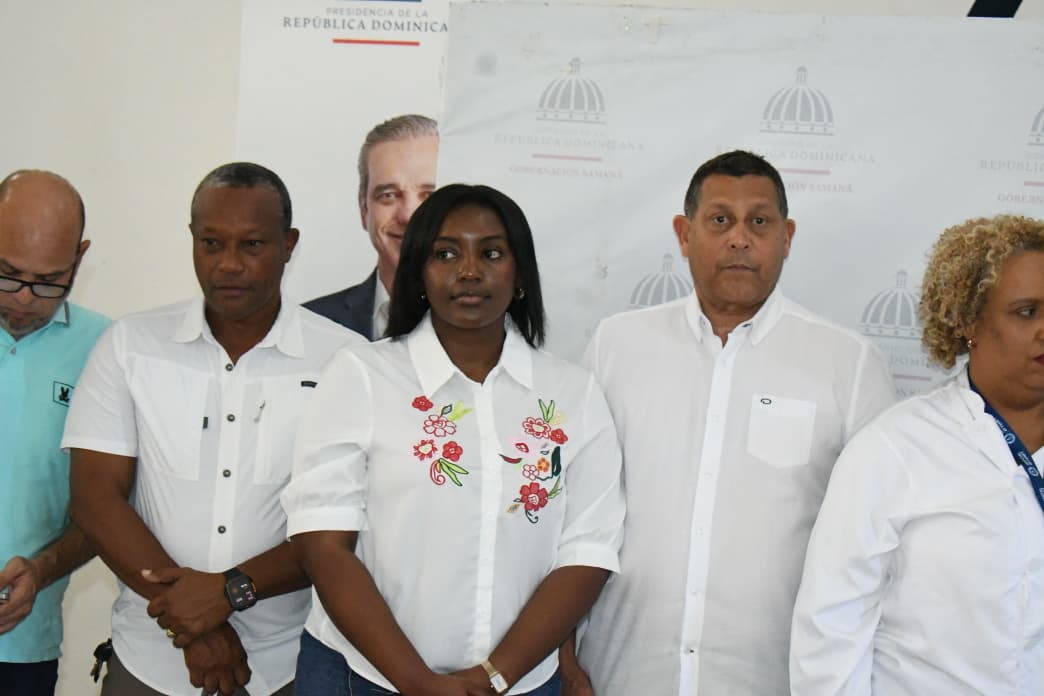 Entrega de reconocimientos en el Festival del Coco